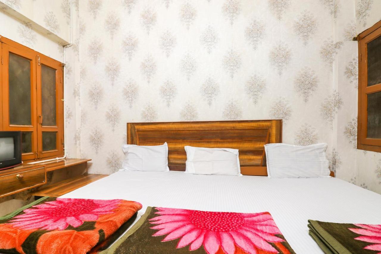 SPOT ON 46266 Hotel Poonam Jagdalpur Exterior foto